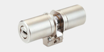 Serrure à larder avec cylindre double entrées monobloc Fichet